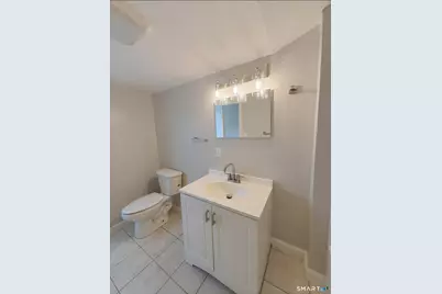 3-17 Curve Street #10, Branford, CT 06405 - Photo 4