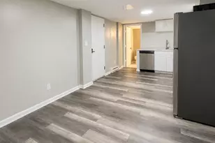 3 -17 Curve St, Branford, CT 06405 - Photo 6
