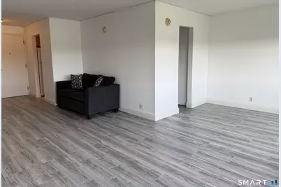 2625 Park Avenue #10H, Bridgeport, CT 06604 - Photo 4