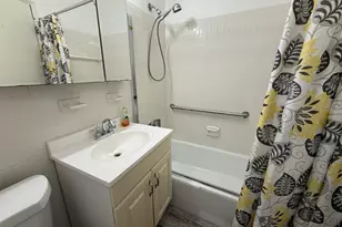 2625 Park Ave, Bridgeport, CT 06604 - Photo 10