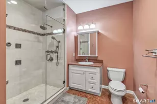76 Suzie Dr, Newtown, CT 06470 - Photo 24