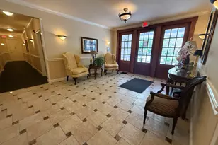 76 Suzie Dr, Newtown, CT 06470 - Photo 2