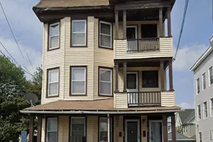 463 Logan St, Bridgeport, CT 06607 - Photo 1