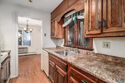 136 Deer Hill Avenue #B12, Danbury, CT 06810 - Photo 6