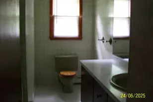 [Address not provided], Beacon Falls, CT 06403 - Photo 6