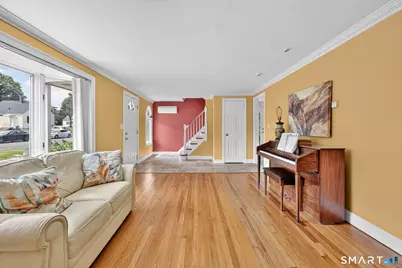 33 Chambers Street, Manchester, CT 06042 - Photo 12