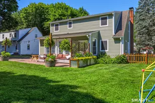 37 Cawley St, Bristol, CT 06010 - Photo 4