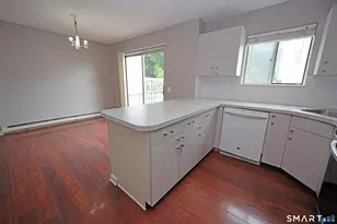 925 Oronoke Rd, Waterbury, CT 06708 - Photo 4