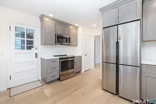 88 Grannis St, East Haven, CT 06512 - Photo 14