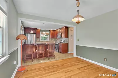 64 Bretton Road, Manchester, CT 06042 - Photo 8