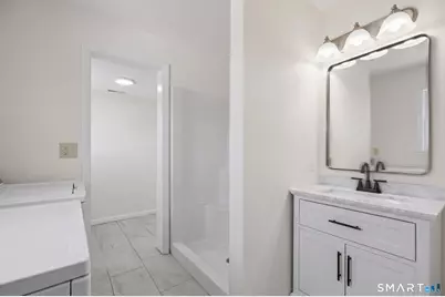 272 Elm Street #Upstairs Apartment, Groton, CT 06340 - Photo 18