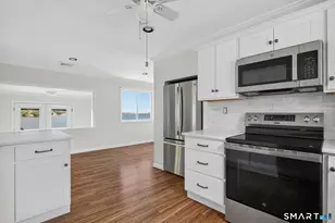 272 Elm St, Groton, CT 06340 - Photo 8