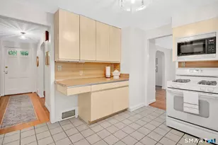 41 Sequin Rd, West Hartford, CT 06117 - Photo 18