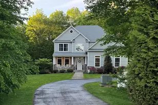 96 Empress Dr, Southington, CT 06489 - Photo 2