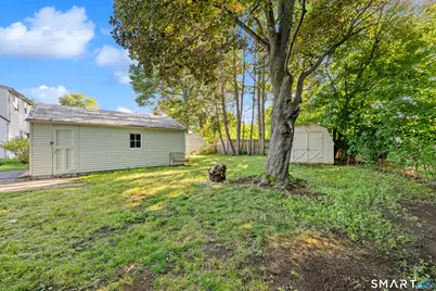 108 Bedford Avenue, East Hartford, CT 06118 - Photo 26