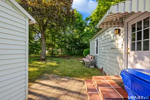 108 Bedford Ave, East Hartford, CT 06118 - Photo 24