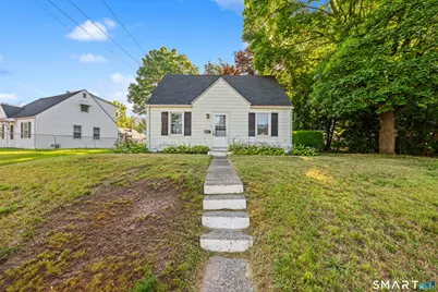 108 Bedford Avenue, East Hartford, CT 06118 - Photo 2