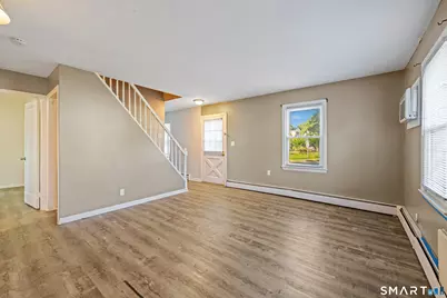 108 Bedford Avenue, East Hartford, CT 06118 - Photo 4