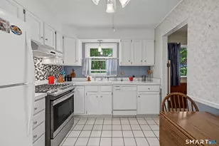 4 Ezra Rd, Danbury, CT 06811 - Photo 12