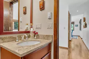 70 Hoadley Creek Cir, Guilford, CT 06437 - Photo 28