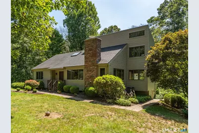70 Hoadley Creek Circle, Guilford, CT 06437 - Photo 2