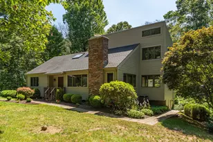 70 Hoadley Creek Cir, Guilford, CT 06437 - Photo 2