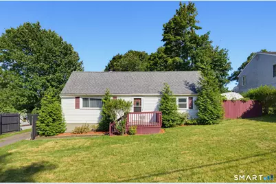 31 Ann Street, East Haven, CT 06512 - Photo 2