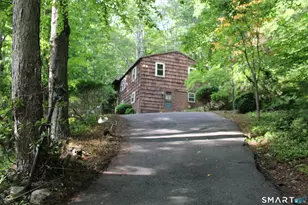 206 Oxford Rd, Oxford, CT 06478 - Photo 2