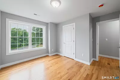 659 Meriden Avenue, Southington, CT 06489 - Photo 34