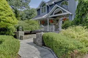 13 Executive Hill Rd, Wolcott, CT 06716 - Photo 2