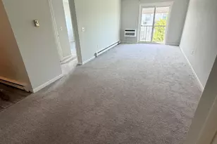 115 Short Beach Rd, Stratford, CT 06615 - Photo 6