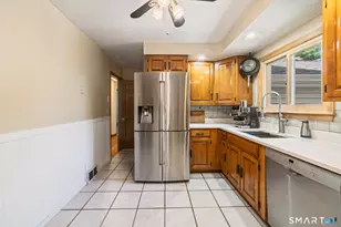 26 Corbin Rd, Hamden, CT 06517 - Photo 10
