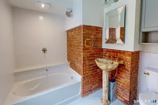 5 Hollister Way N, Glastonbury, CT 06033 - Photo 26
