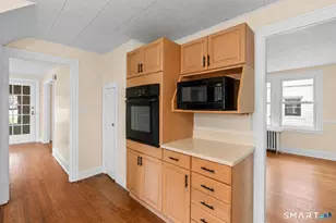 181 Brimfield Rd, Wethersfield, CT 06109 - Photo 16