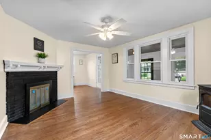 181 Brimfield Rd, Wethersfield, CT 06109 - Photo 8