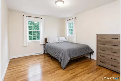 8 Lawton Drive, Simsbury, CT 06070 - Photo 20