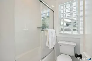 52 Chesterfield Rd, Stamford, CT 06902 - Photo 24