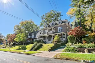 139 Girard Ave, Hartford, CT 06105 - Photo 2