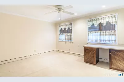 142 Williams Road, Trumbull, CT 06611 - Photo 16