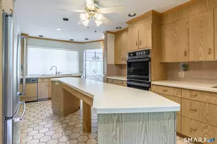 142 Williams Rd, Trumbull, CT 06611 - Photo 6