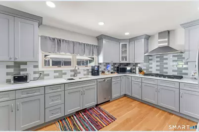 289 Indigo Street, Groton, CT 06355 - Photo 12