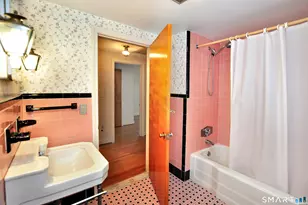 220 Arch Rd, Avon, CT 06001 - Photo 24