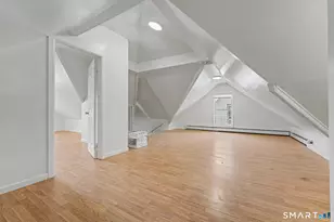 75 Wood St, Waterbury, CT 06704 - Photo 22