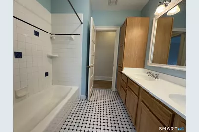 9 Lemay Street, West Hartford, CT 06107 - Photo 36