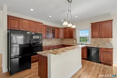 169 Meadow Brook Road #169, Oxford, CT 06478 - Photo 10
