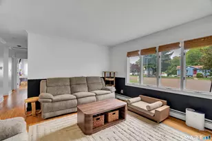 37 Woodside Dr, Branford, CT 06405 - Photo 6