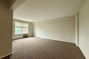 7 Fourth St, Stamford, CT 06905 - Photo 2