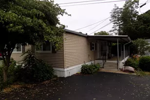7 Andrews St, Bristol, CT 06010 - Photo 2