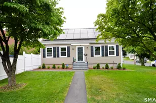 430 Berkeley Rd, Fairfield, CT 06825 - Photo 1