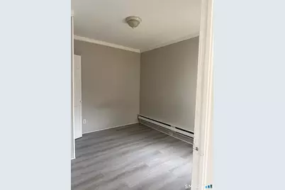 17 Davis Street #2R, New Haven, CT 06515 - Photo 8